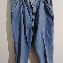 R104 - Jeans 40x30