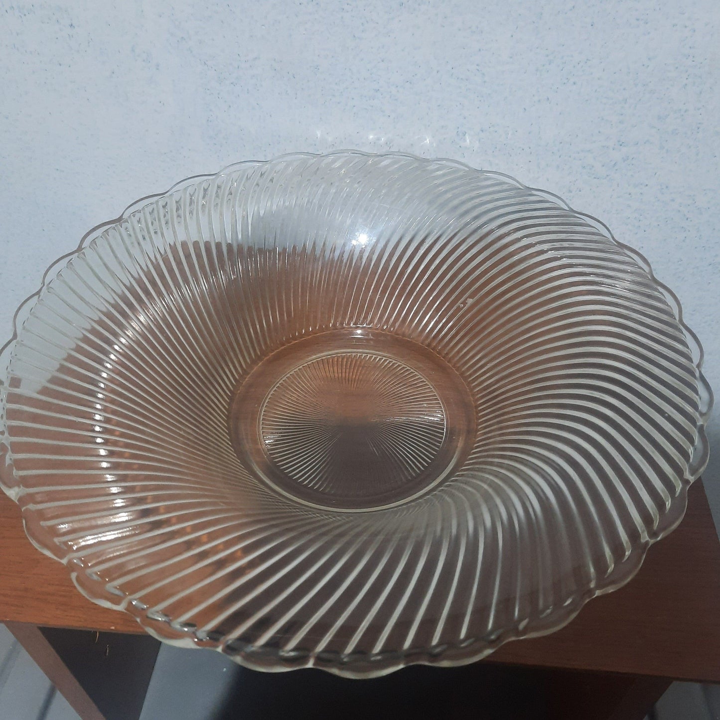 12" Diameter Wave Pattern Serving Bowl